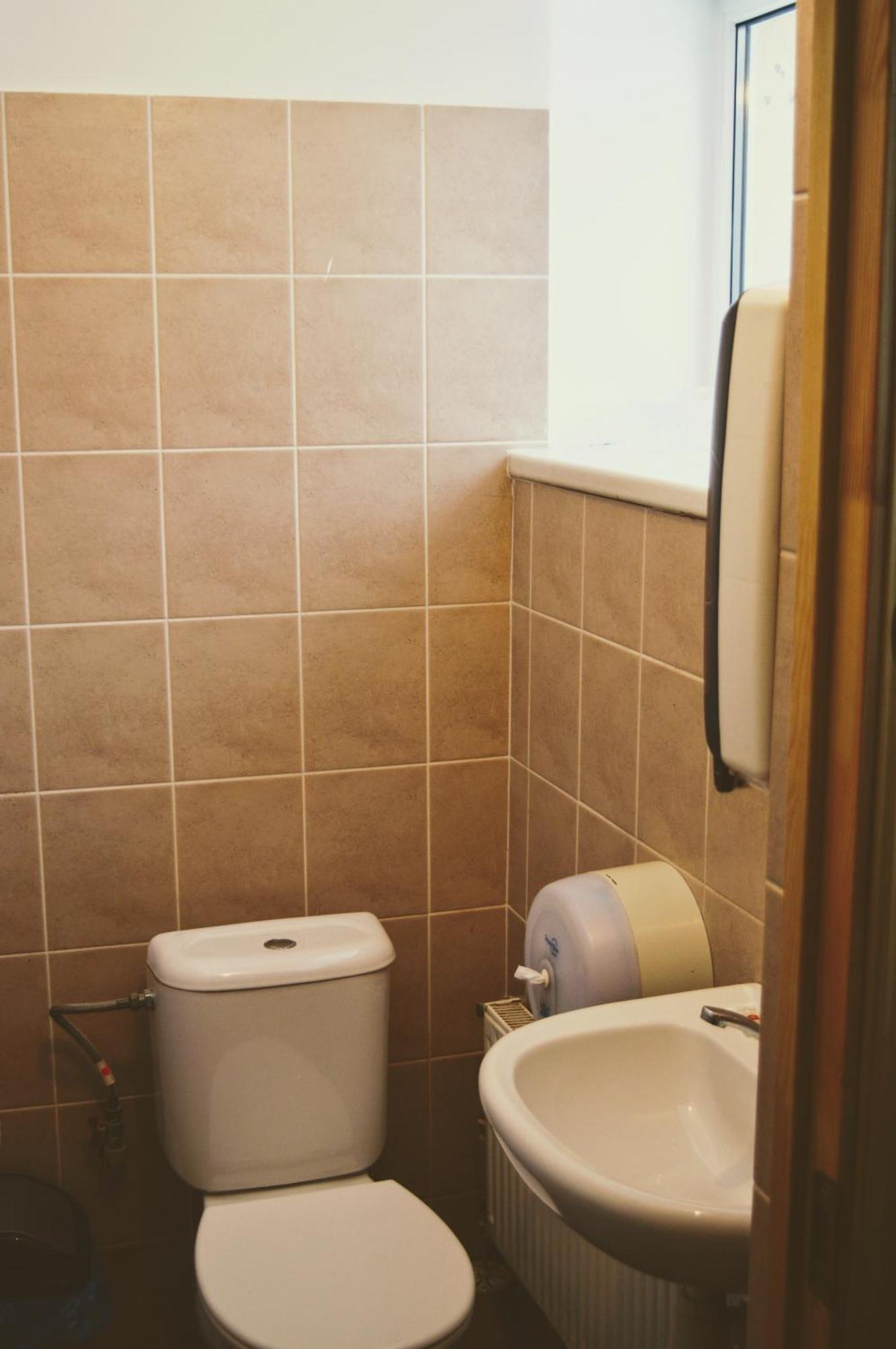 Atputas Centrs Paideri Hostel Aluksne Ruang foto